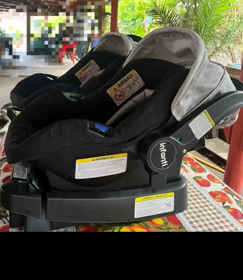 Sillas de auto para bebé Infanti negras - 2