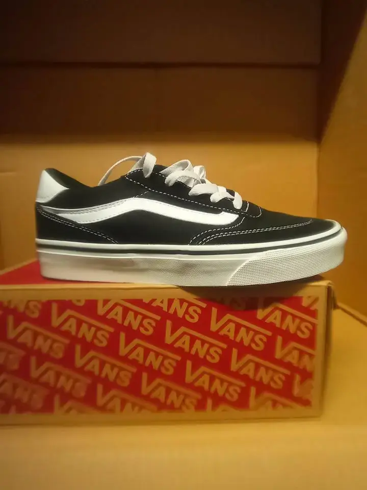 ZAPATILLAS MUJER VANS BROOKLYN LS [TALLA 36.5] - 2