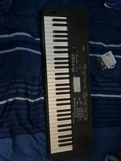Teclado Casio CTK-2400 con 61 Teclas - miniatura 2