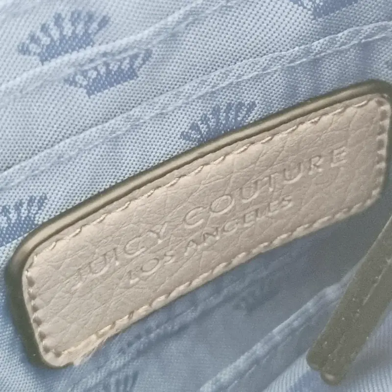 Cartera de mano gris Juicy Couture elegante - 3