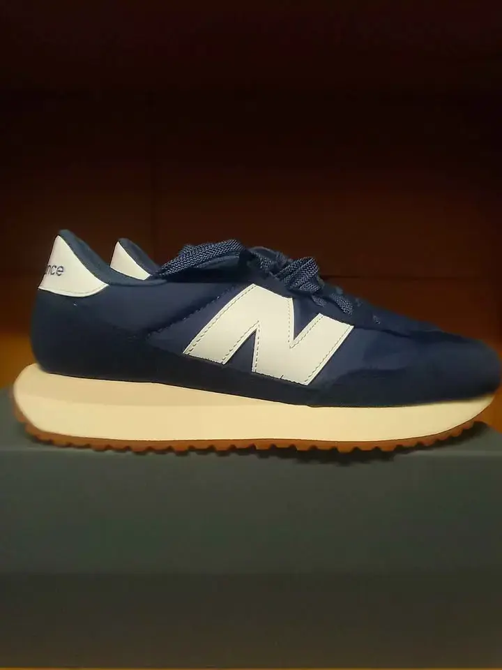 Zapatillas NEW BALANCE 237 [TALLA 40.5 EUR] - 2