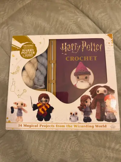 Kit de crochet Harry Potter con 14 proyectos mágicos - miniatura 1