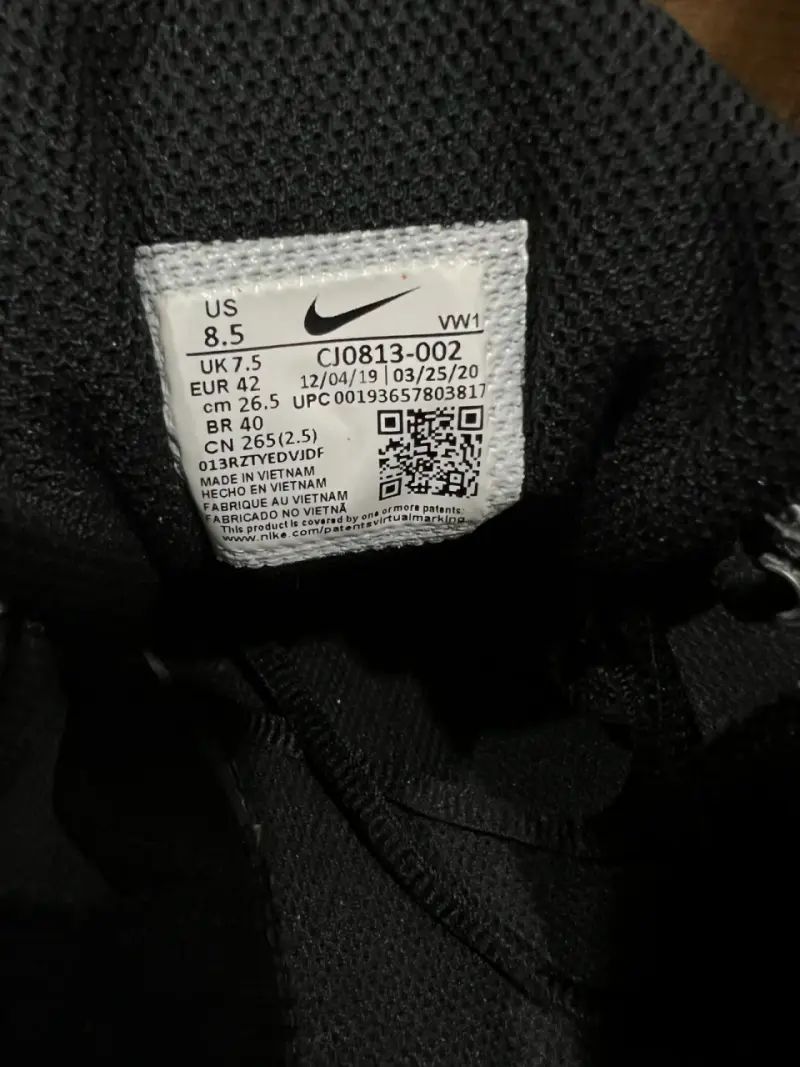 Zapatillas deportivas Nike negras - 4
