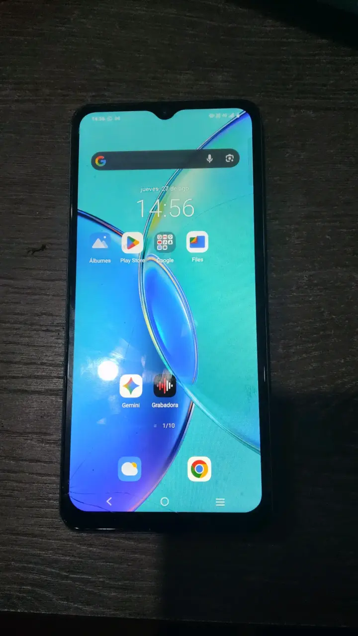 Smartphone Vivo azul con doble cámara - 3