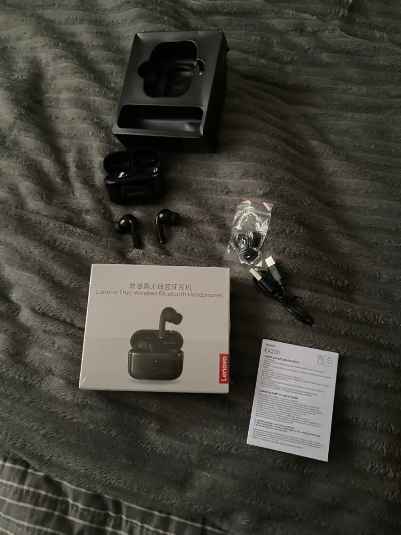 Audífonos Inalámbricos Lenovo Bluetooth Negros - 2