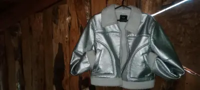 Chaqueta metálica plateada con forro de lana - miniatura 1