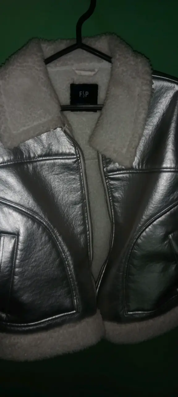 Chaqueta metálica plateada con forro de lana - 2