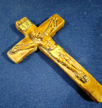 Antiguo crucifijo colgante - miniatura 2