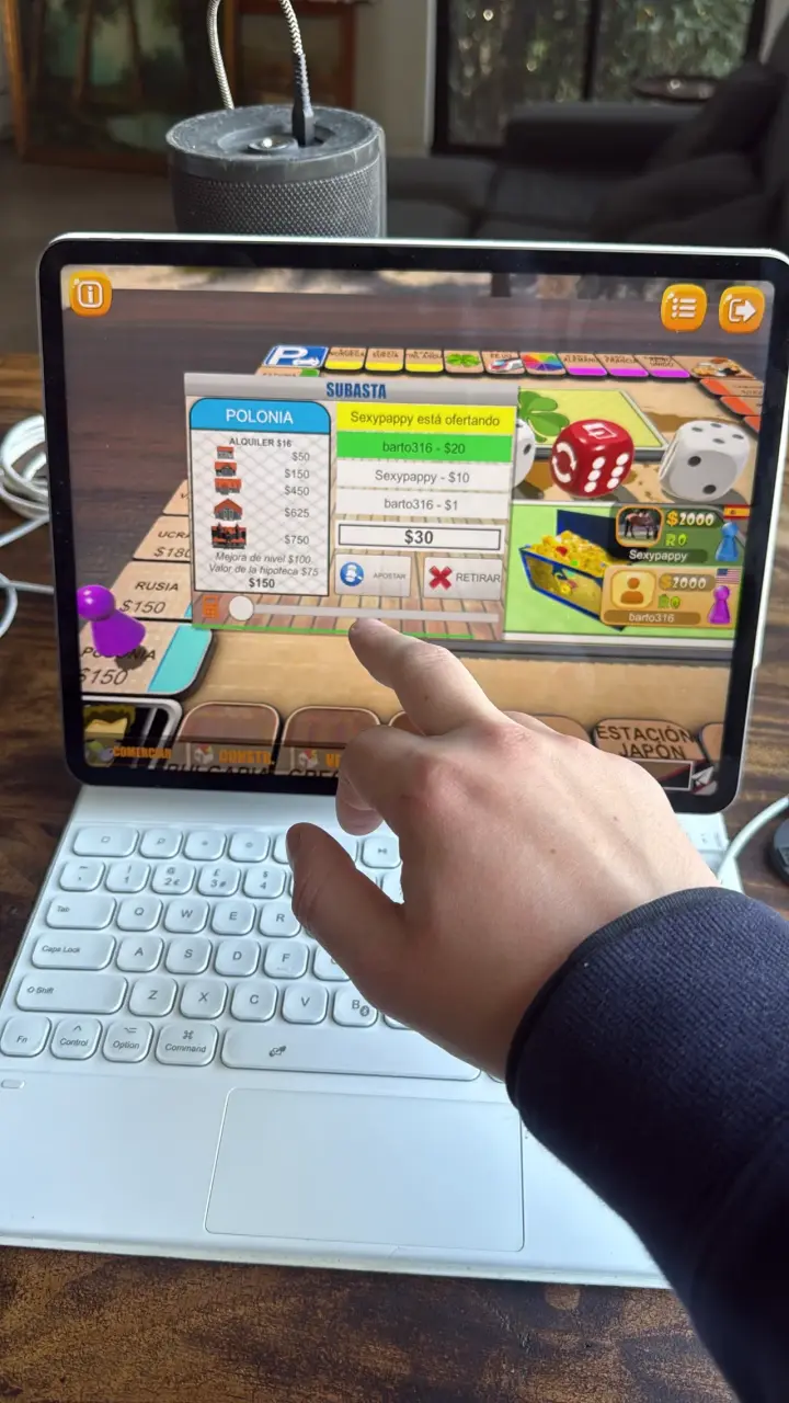 iPad Pro 12.9 M2 sexta generación con accesorios - 1