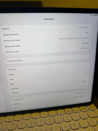 iPad Pro 12.9 M2 sexta generación con accesorios - miniatura 4