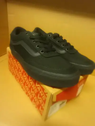 ZAPATILLAS MUJER VANS BROOKLYN LS [TALLA 37 EUR] - miniatura 1