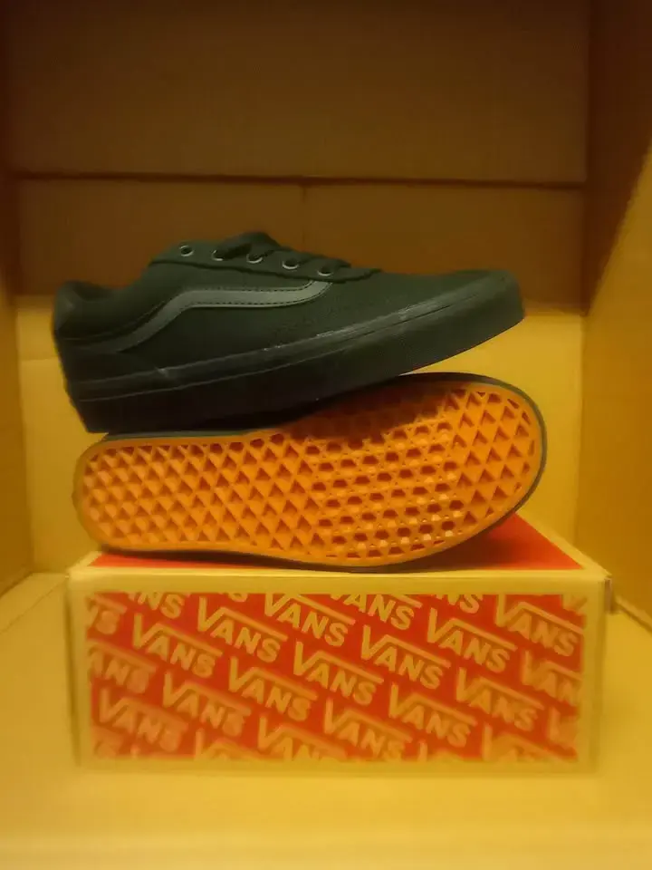 ZAPATILLAS MUJER VANS BROOKLYN LS [TALLA 37 EUR] - 4