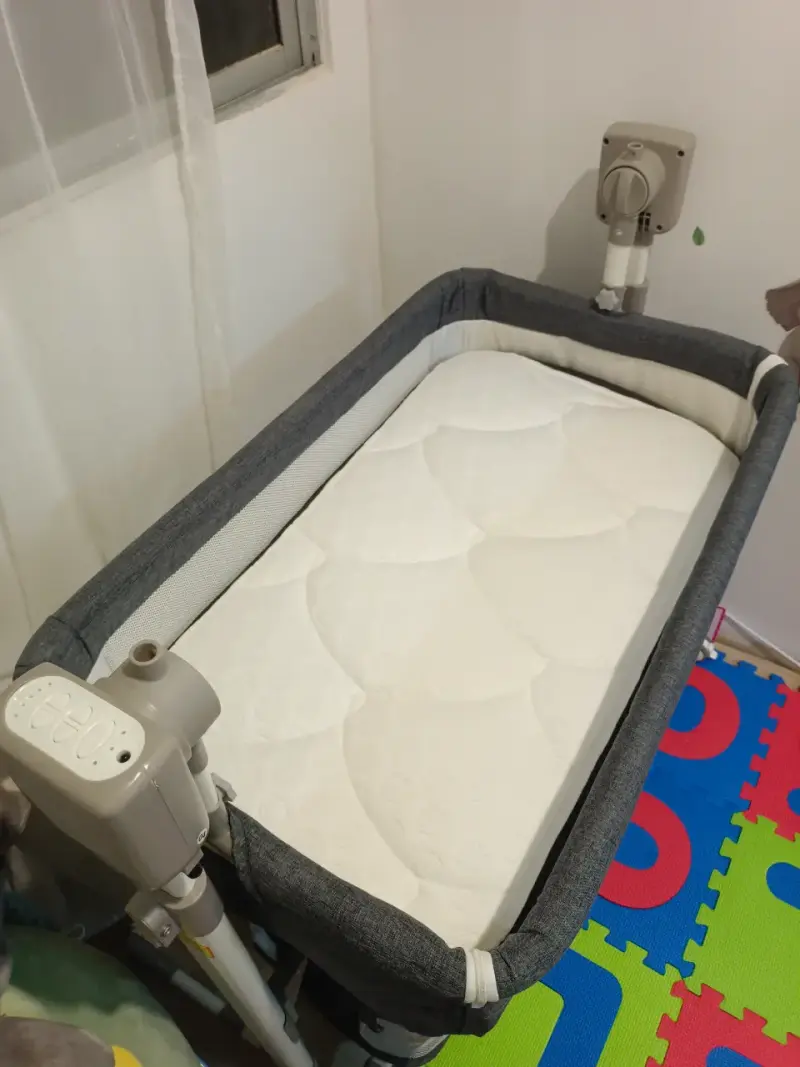 Cuna multifuncional eléctrica para bebés LuBabycas - 4