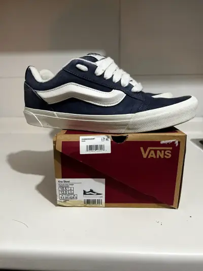 Zapatillas Vans Old Skool azul y blanco - miniatura 2
