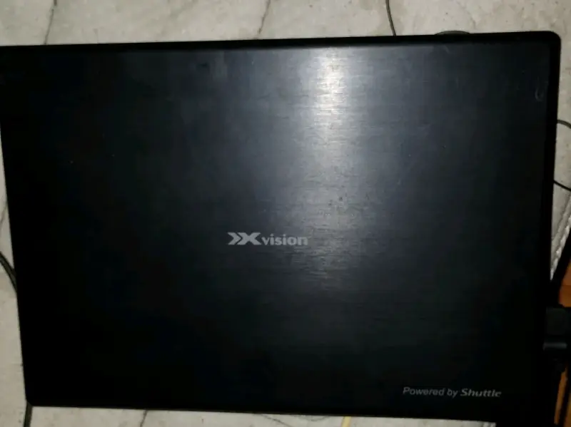 Notebook Xvision con Windows 7 y teclado completo - 2