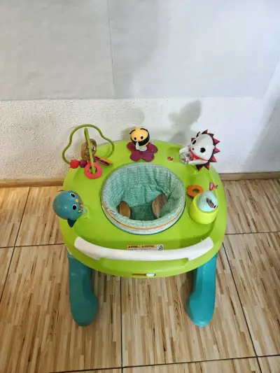 Centro de actividades para bebé con juguetes - miniatura 4