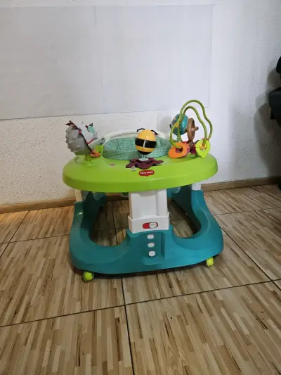 Centro de actividades para bebé con juguetes - miniatura 6