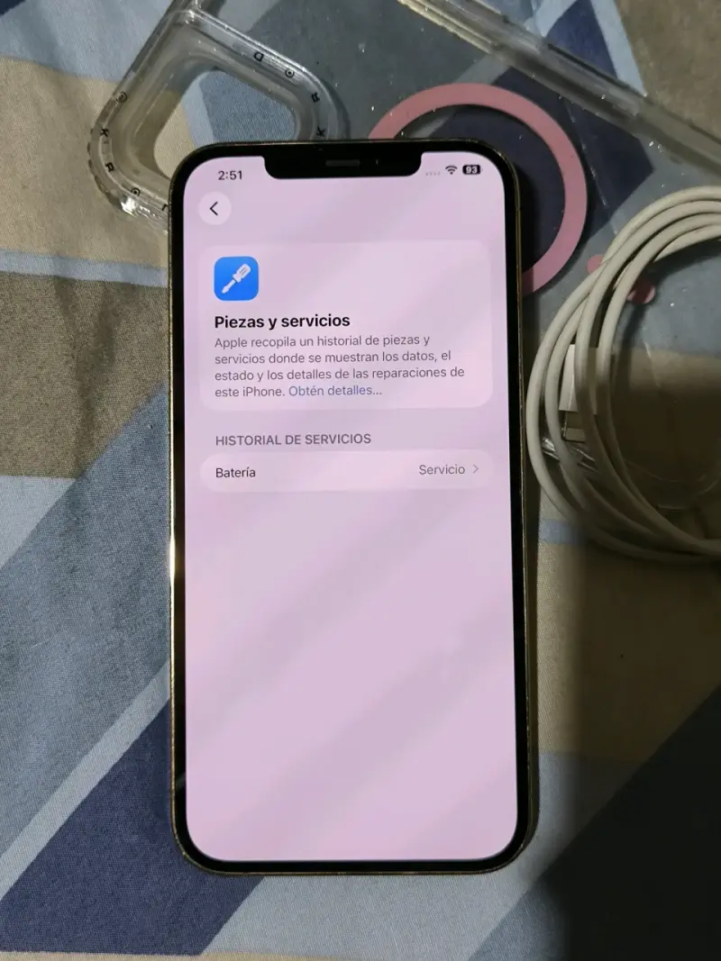 iPhone 12 Pro Max 128GB con funda y cable - 3