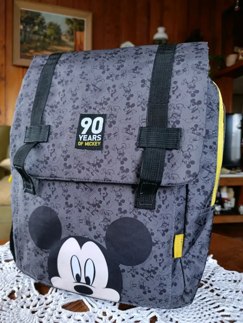 Mochila Mickey Mouse 90 Años Edición Especial - 1