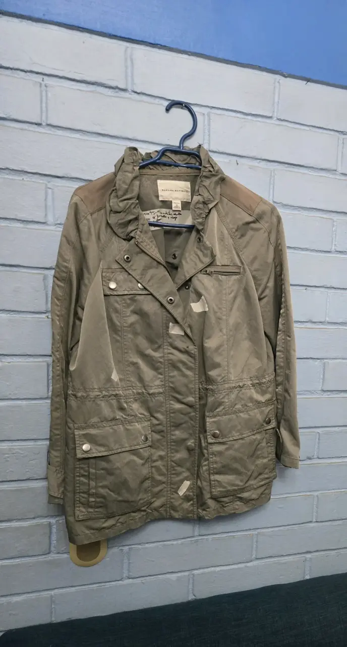 Chaqueta Banana Republic gris verdoso para mujer