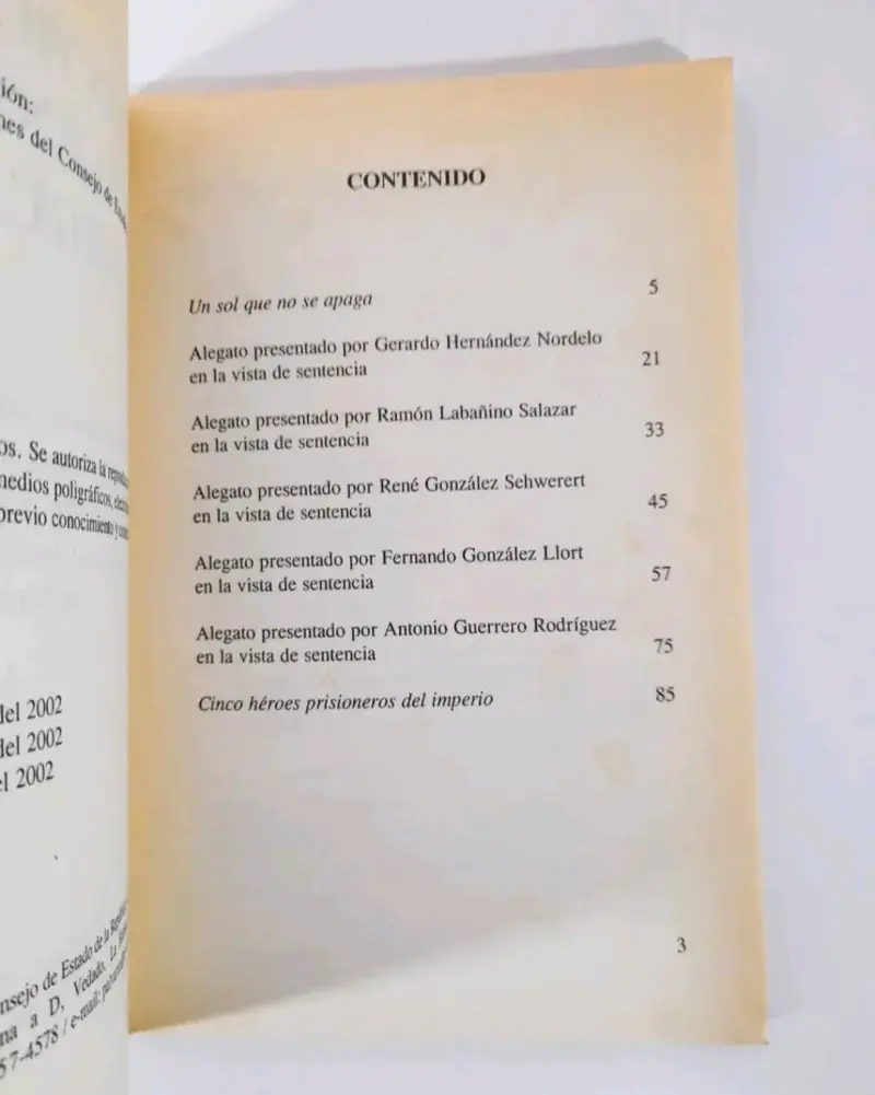 Con Honor, Valentía y Orgullo - 2