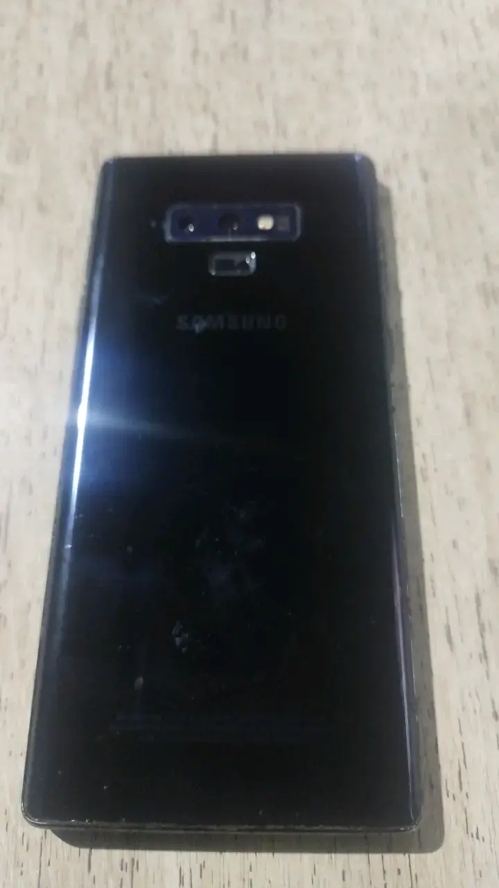 Samsung Galaxy Note 9 en buen estado - 3
