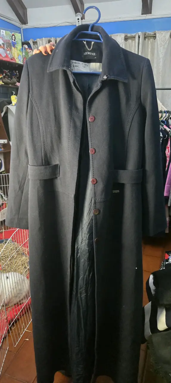 Abrigo negro largo Armine talla 44