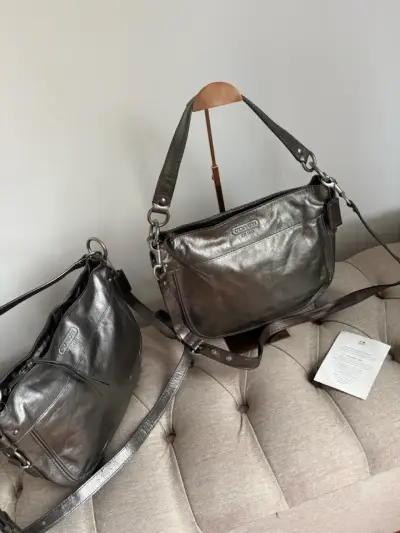 Carteras de cuero metálico Coach - miniatura 2