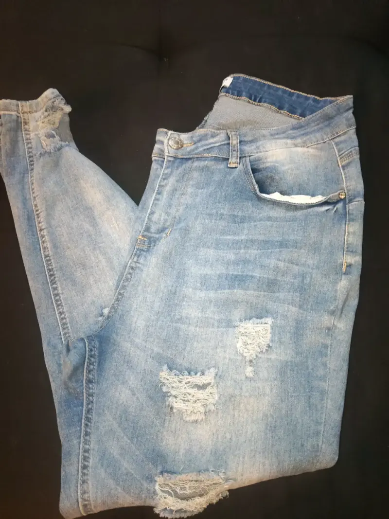 Jeans rasgados azul claro para mujer - 2