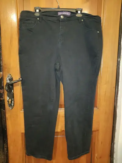 Pantalones negros de mujer Gloria Vanderbilt - miniatura 2