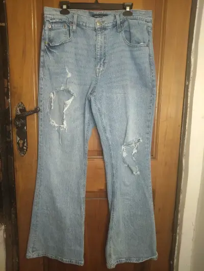 Jeans flare desgastados Aeropostale para mujer - miniatura 2