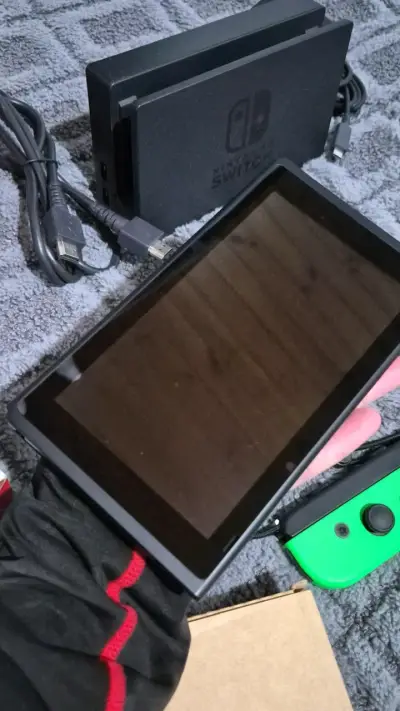 Consola Nintendo Switch con Accesorios - miniatura 6
