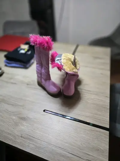 Vestido de niña rosa con diseño de hada - miniatura 3