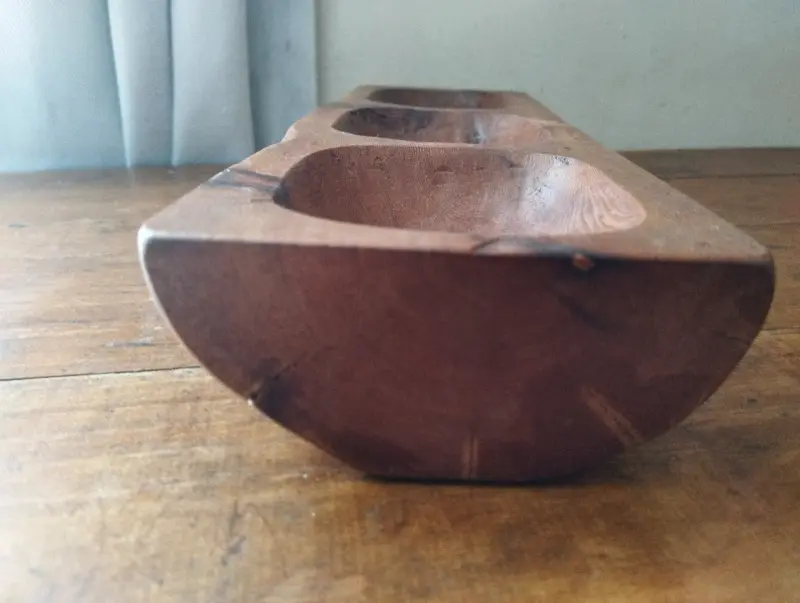 Bandeja de madera rústica con tres compartimentos - 3