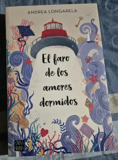 Libro 'El faro de los amores dormidos'. - miniatura 1