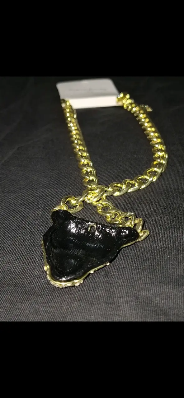 Collar dorado con colgante de leopardo - 4