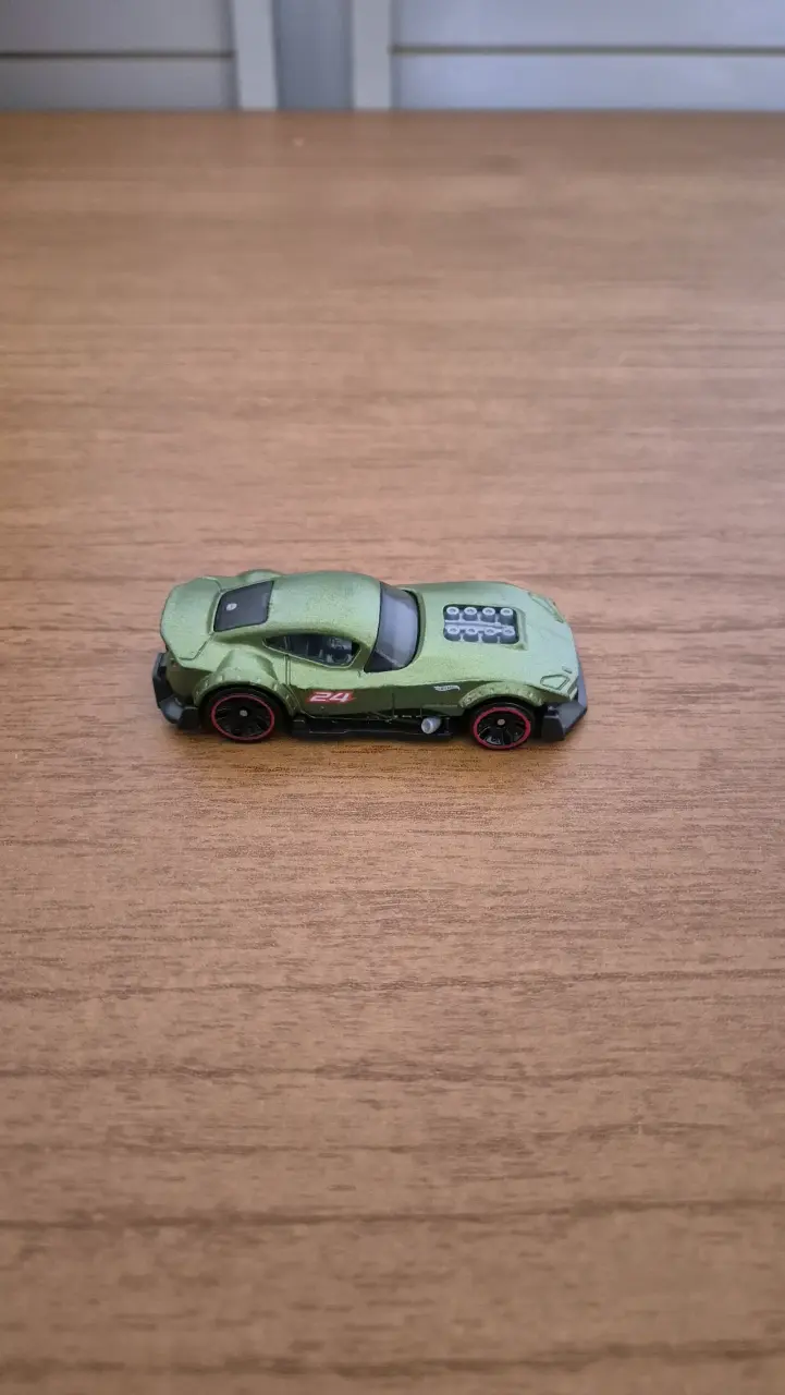 Auto Hotwheels - 4