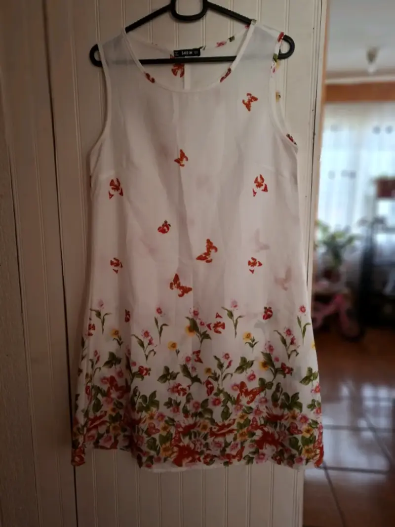 Vestido largo estampado vintage en tonos azules y beige - 4
