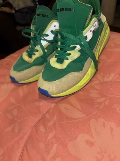 Zapatillas deportivas Diesel verdes y amarillas - miniatura 3