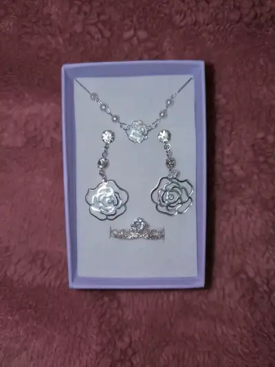 Set de joyería de plata 925, pulsera, aros y anill - miniatura 2