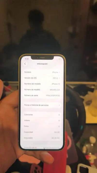iPhone 12 de 64GB en buen estado - miniatura 2