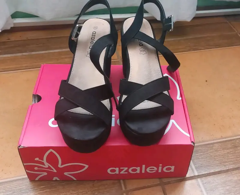 Sandalias de plataforma negras Azaleia - 2
