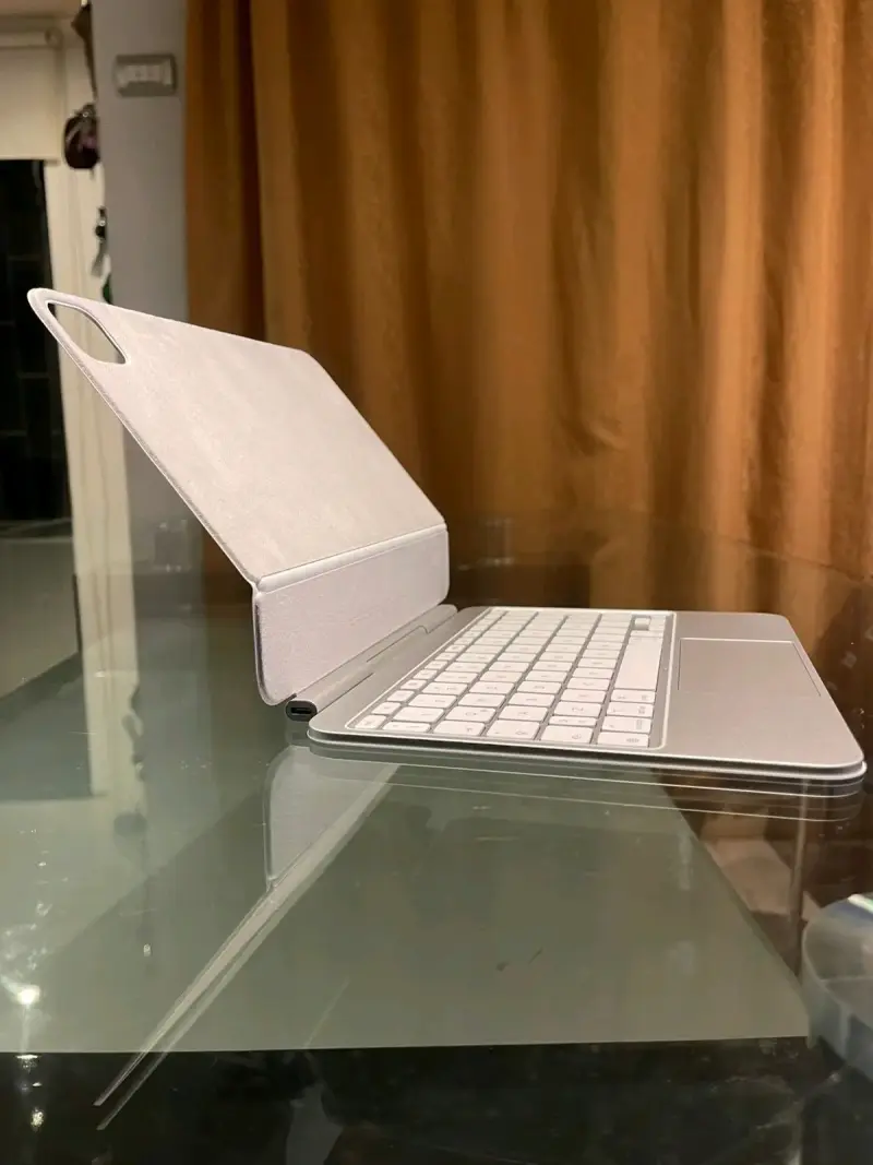 Teclado Apple Magic para iPad Pro 11 pulgadas - 4