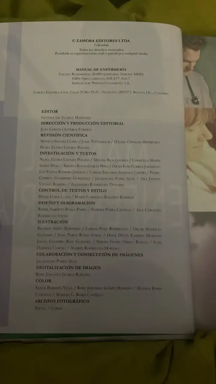 Manual de Enfermería Zamora en buen estado - 6