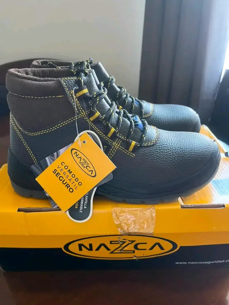 Botas de Seguridad Nazca Negras con Cordones - 3