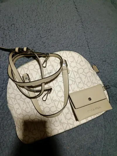 Bolso beige Calvin Klein con monedero - miniatura 1