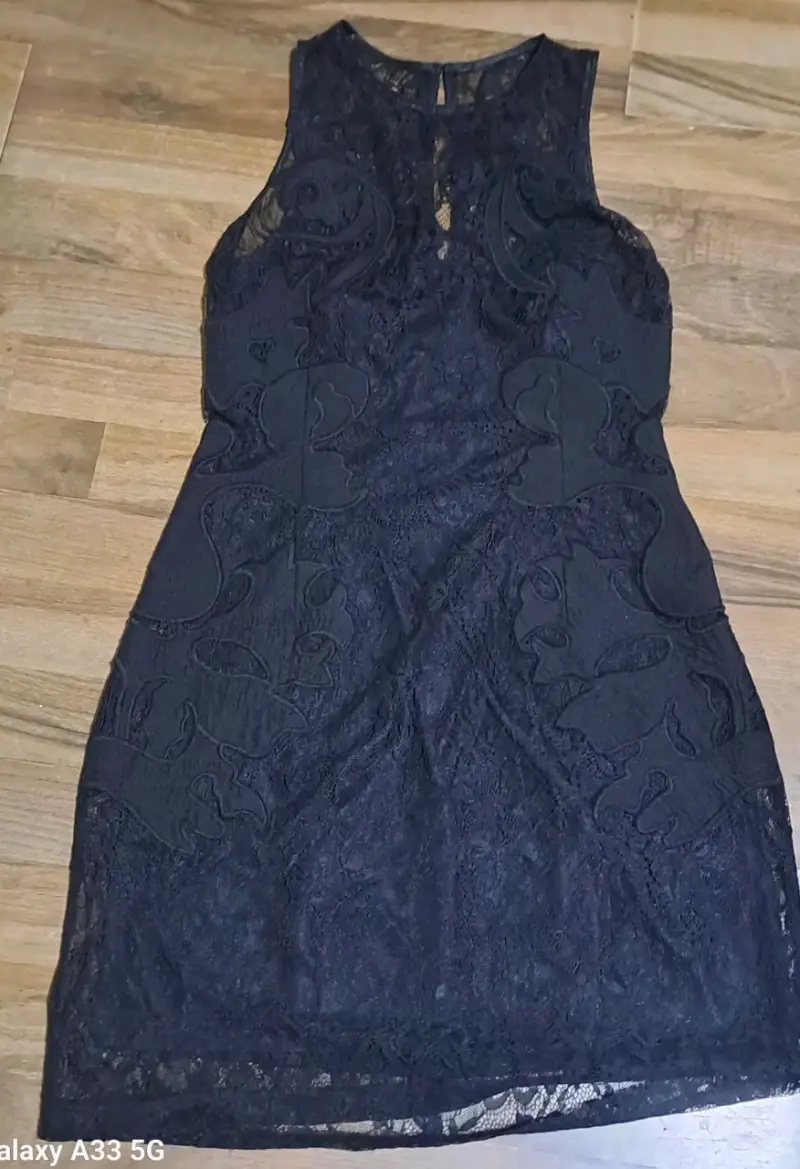 Vestido de encaje negro elegante para mujer - 2