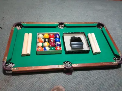 Mini Mesa de pool con bolas - miniatura 1
