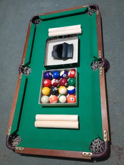 Mini Mesa de pool con bolas - miniatura 3
