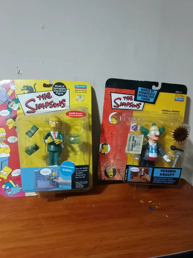 Figuras interactivas de Los Simpsons Tuxedo Krusty y Montgomery Burns - 4